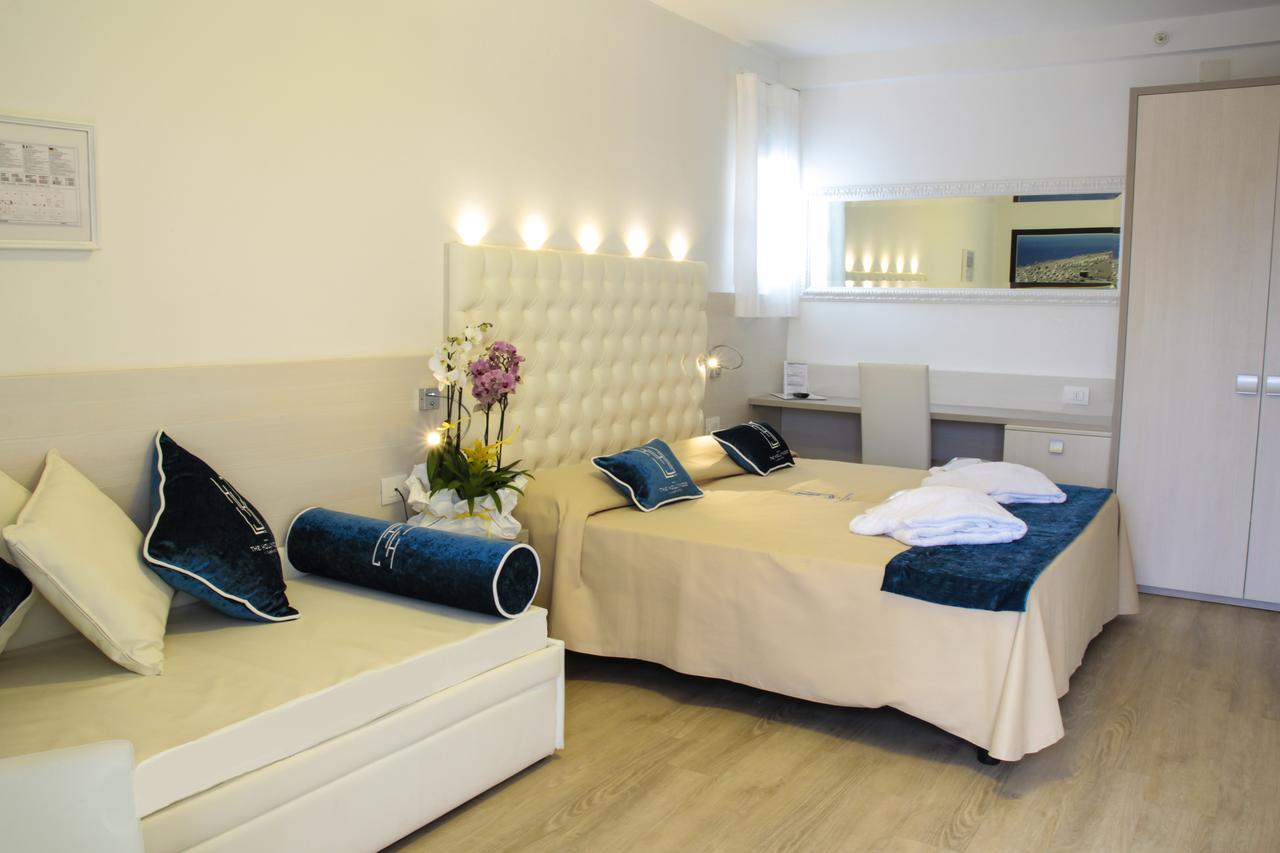 Hotel Hollywood***S Jesolo Extérieur photo