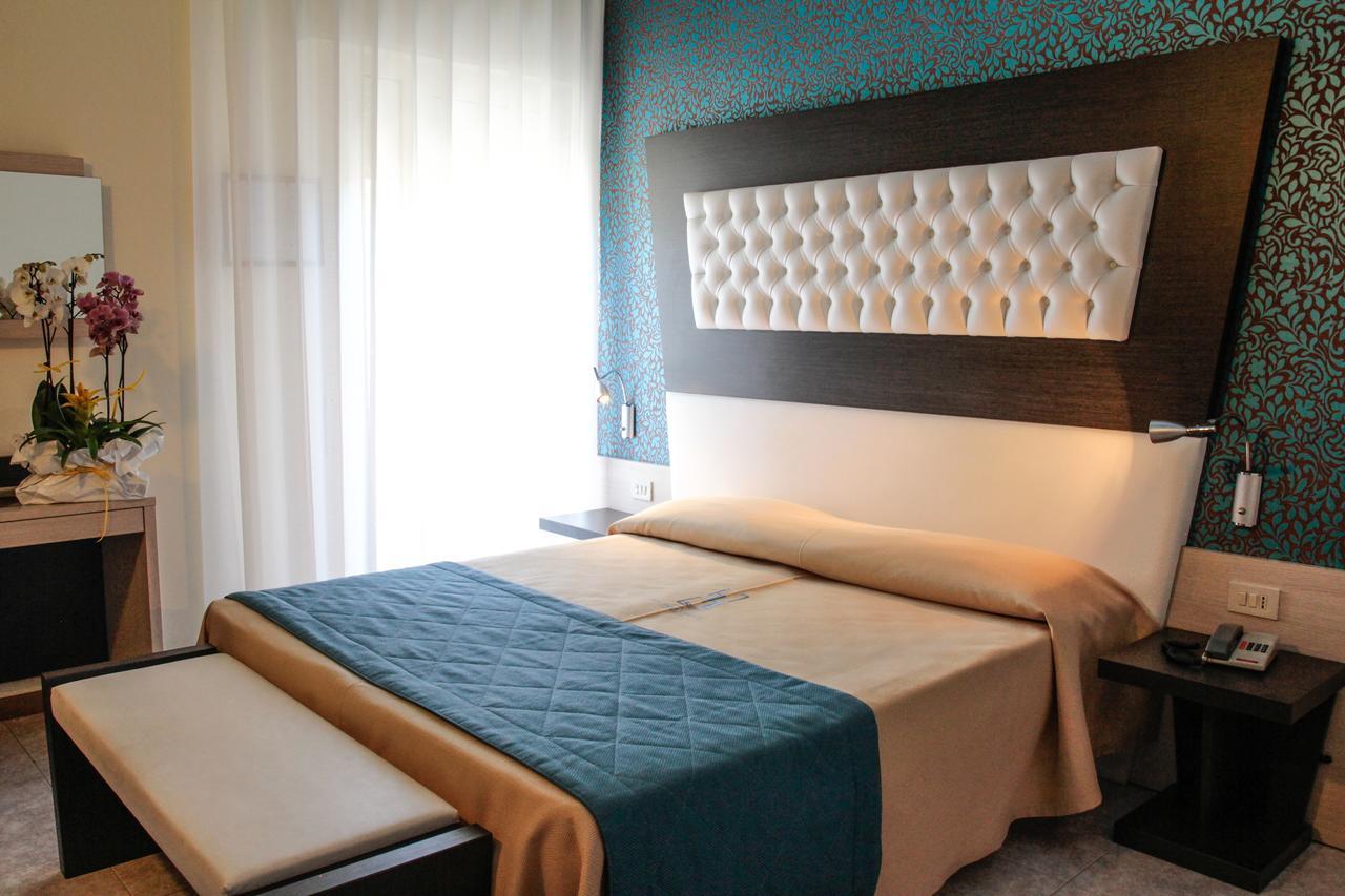 Hotel Hollywood***S Jesolo Extérieur photo